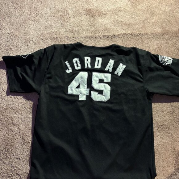 Cooperstown‎ Collection Michael Jordan Chicago Whitesox #45 Jersey - Picture 2 of 8